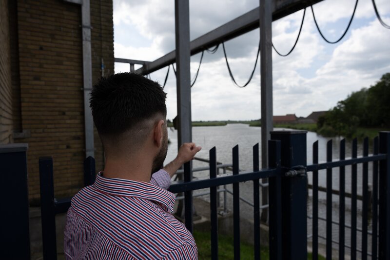 Barbat intelectual, caut doamna in varsta pentru relatie